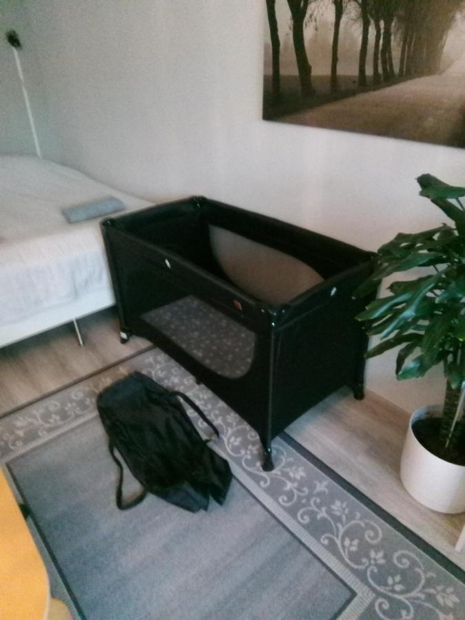 Parantolankatu Modern One Room Apartment Hyvinkaa Exterior photo