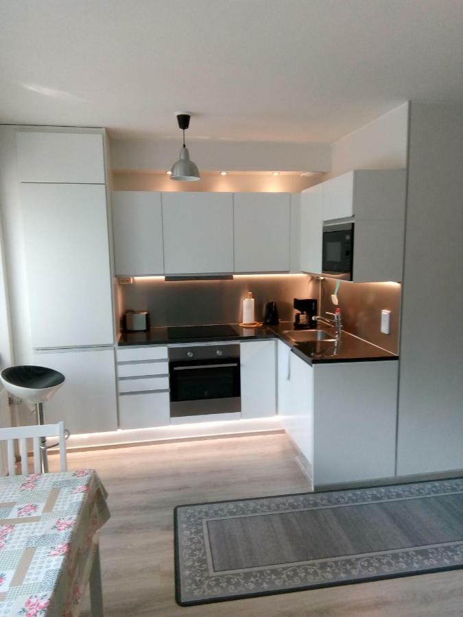 Parantolankatu Modern One Room Apartment Hyvinkaa Exterior photo